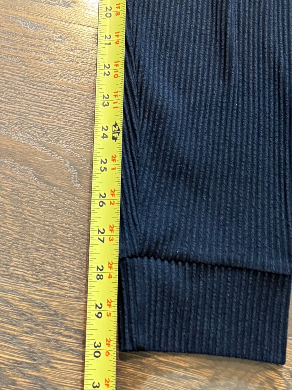Alo Yoga Black Ribbed Knit Tapered Jogger Sweatpants - Picture 9 of 9